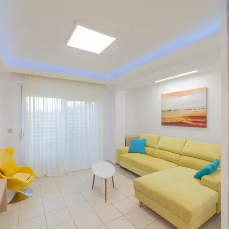 Halkeon Suites By Travelpro Services - Nea Flogita Halkidiki Apartment *