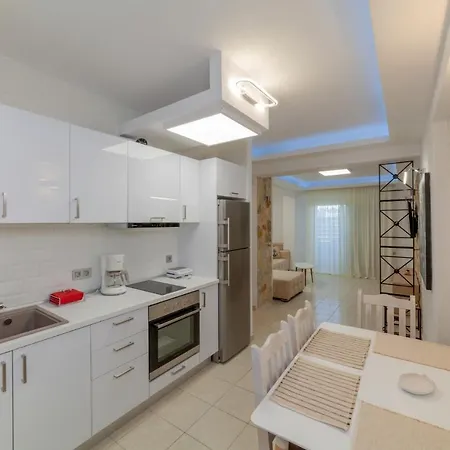 Apartment Halkeon Suites By Travelpro Services - Nea Flogita Halkidiki *