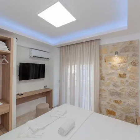 Halkeon Suites By Travelpro Services - Nea Flogita Halkidiki *