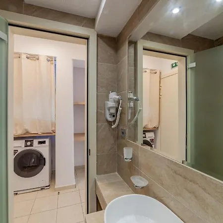 Halkeon Suites By Travelpro Services - Nea Flogita Halkidiki Appartamento Flogita