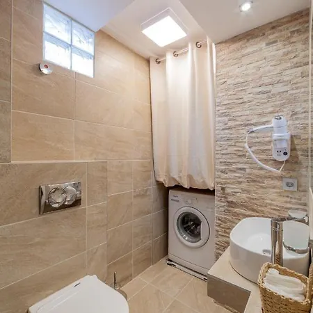 Apartment Halkeon Suites By Travelpro Services - Nea Flogita Halkidiki *